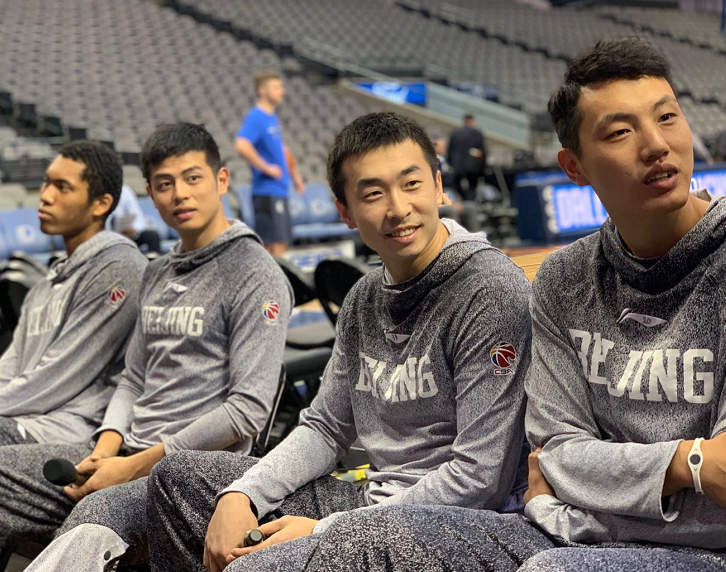 开云下载关于北京首钢迎NBA常规赛关键赛，今晚完成体检，球迷炸锅，更衣室氛围转暖的信息
