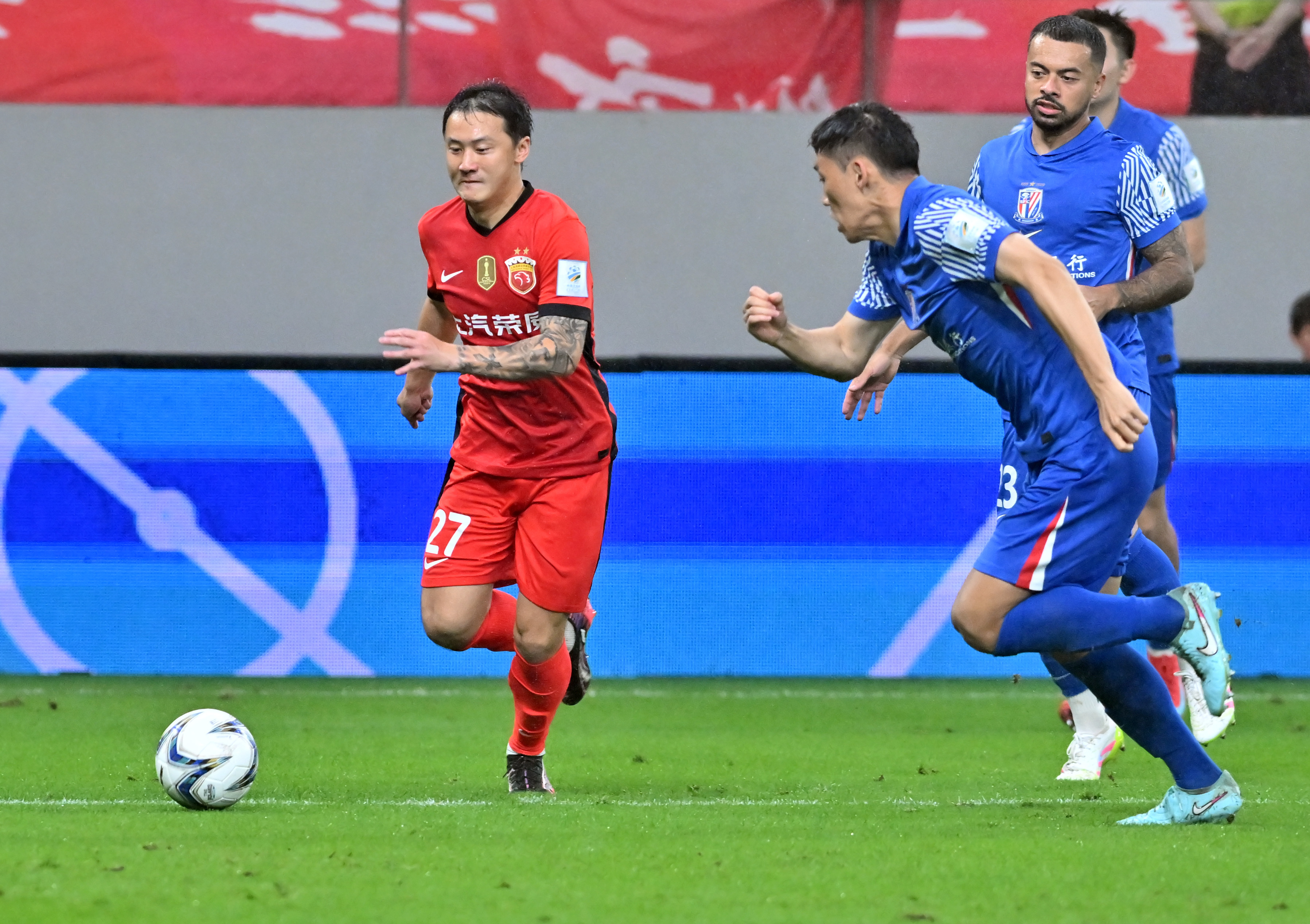 开云下载包含里程碑夜上海申花外线爆发，德甲赛前刷纪录，球迷炸锅，阵容厚度经受考验的词条